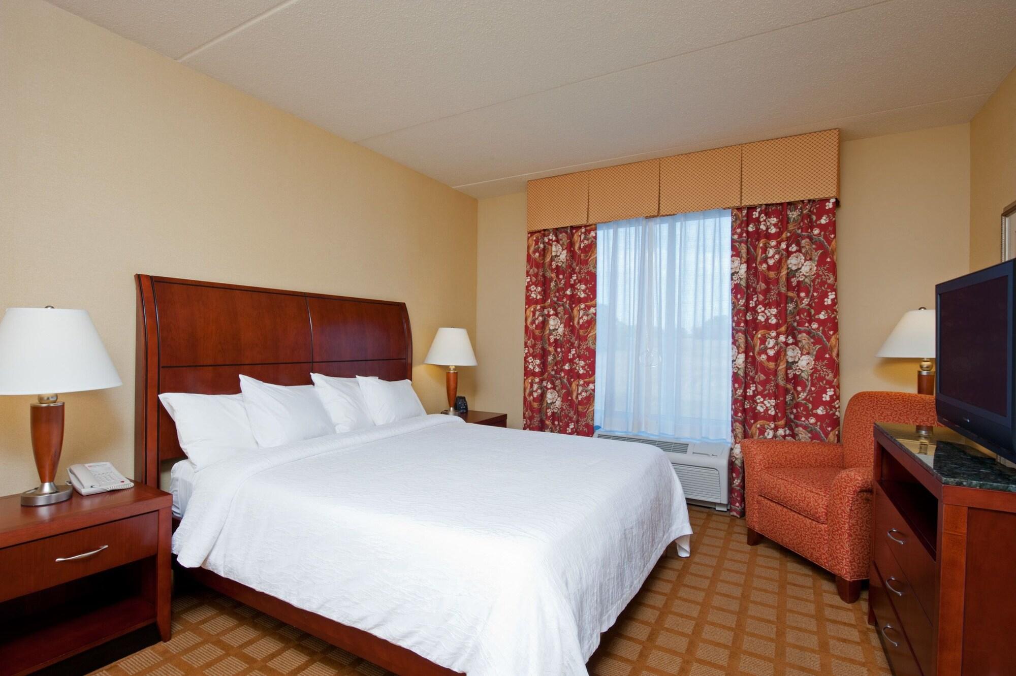 Hilton Garden Indianapolis Airport Hotel